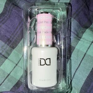 BRAND NEW DND Ballet Pink Gel Polish